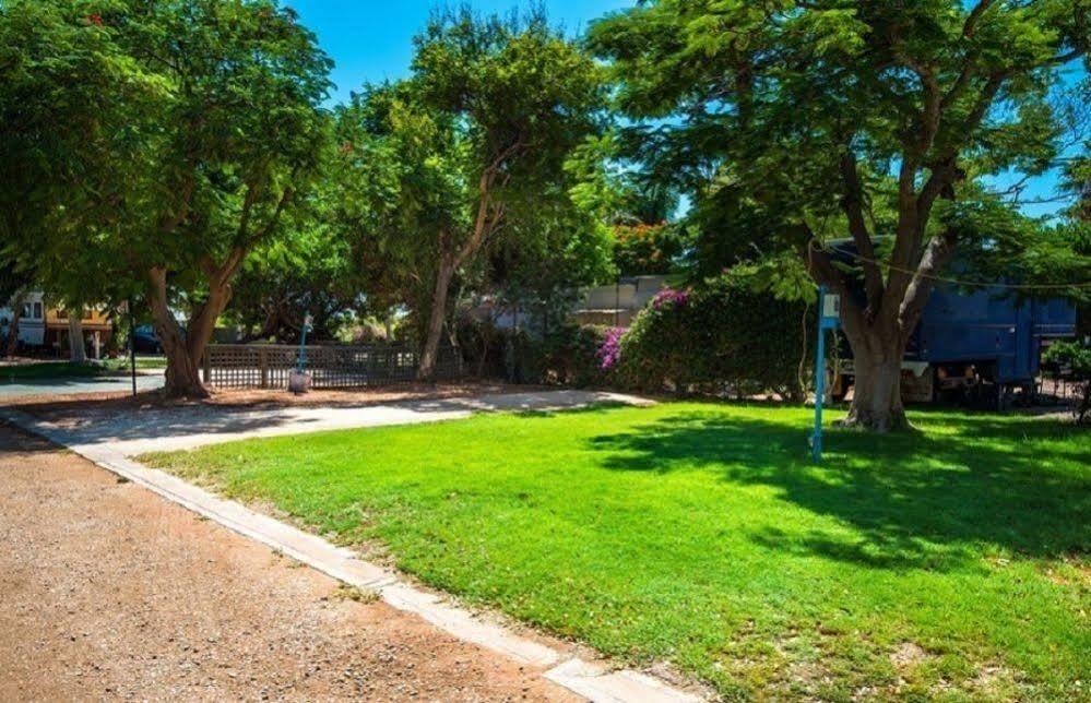 Capricorn Holiday Park Kingsford ภายนอก รูปภาพ